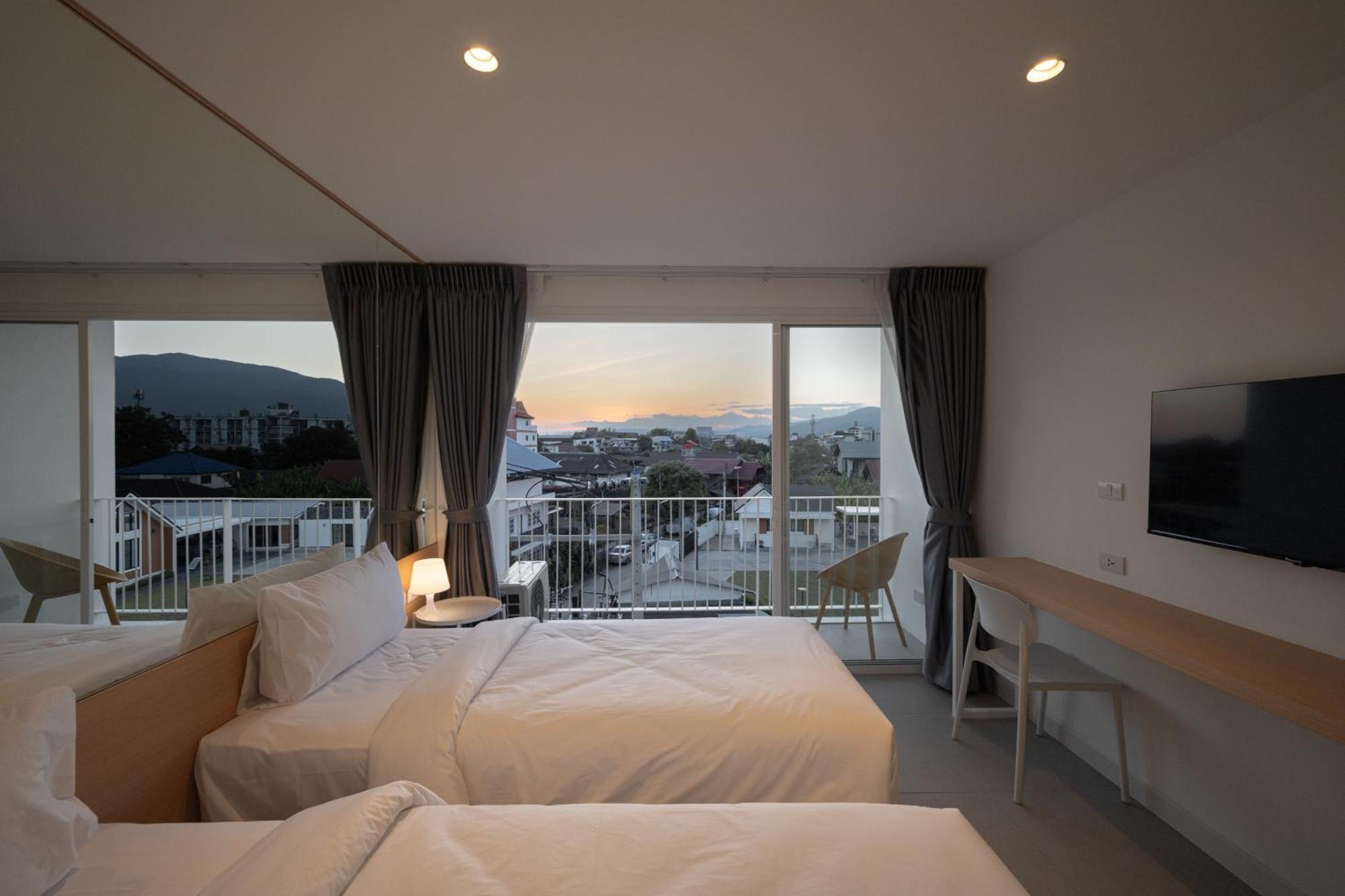 Lis Hotel Chiangmai شيانغ ماي المظهر الخارجي الصورة